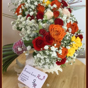 A bouquet of marigolds دسته گل همیشه بهار 2344