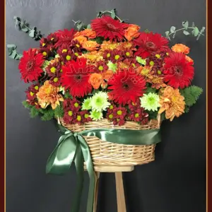 سبد گل نیلا nila flower basket